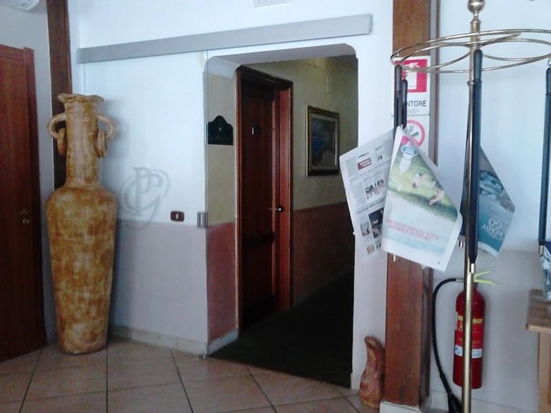 Hotel Federico II Naples Luaran gambar