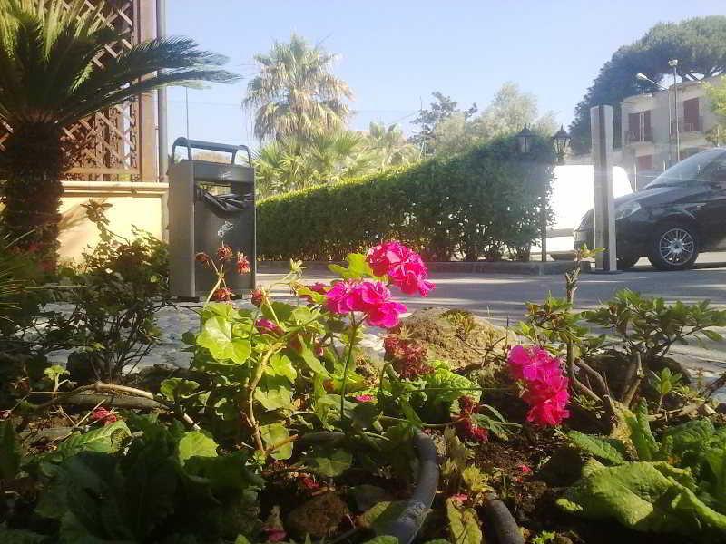 Hotel Federico II Naples Luaran gambar