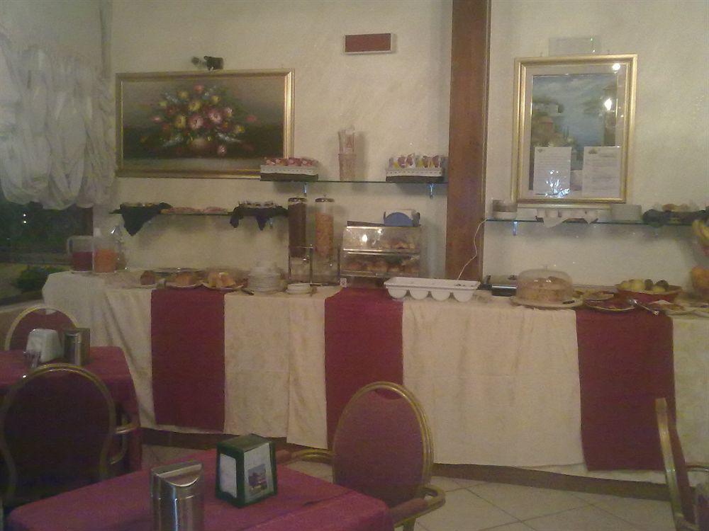 Hotel Federico II Naples Luaran gambar