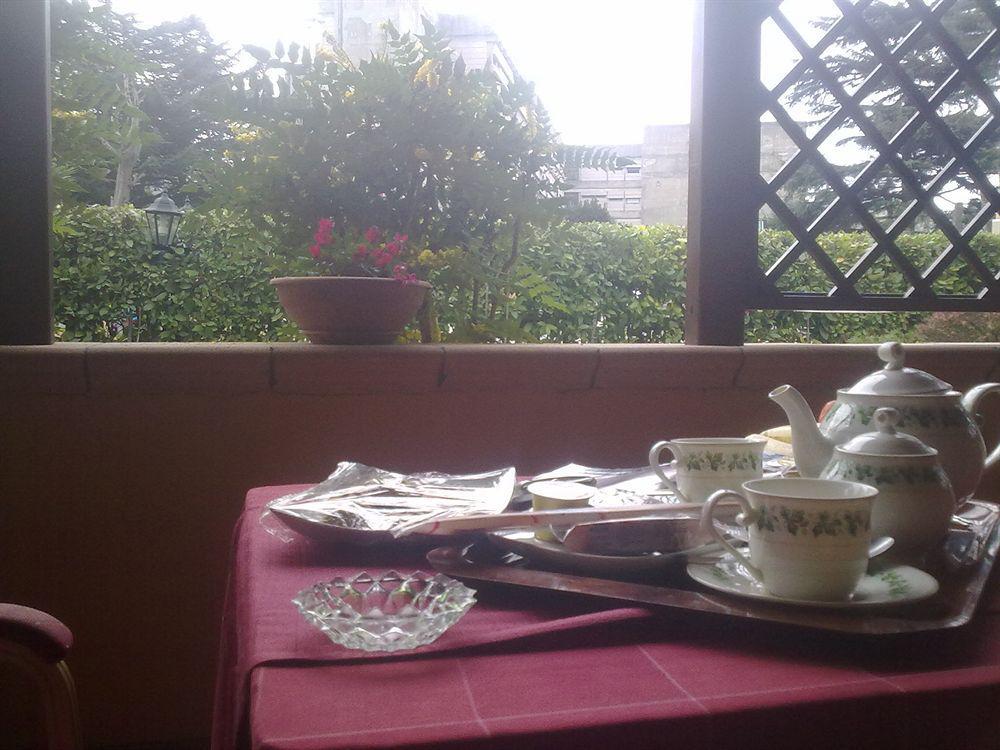 Hotel Federico II Naples Luaran gambar